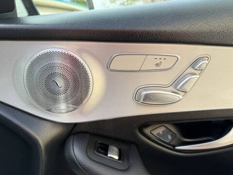 2019 Mercedes-Benz GLC GLC 300 4MATIC