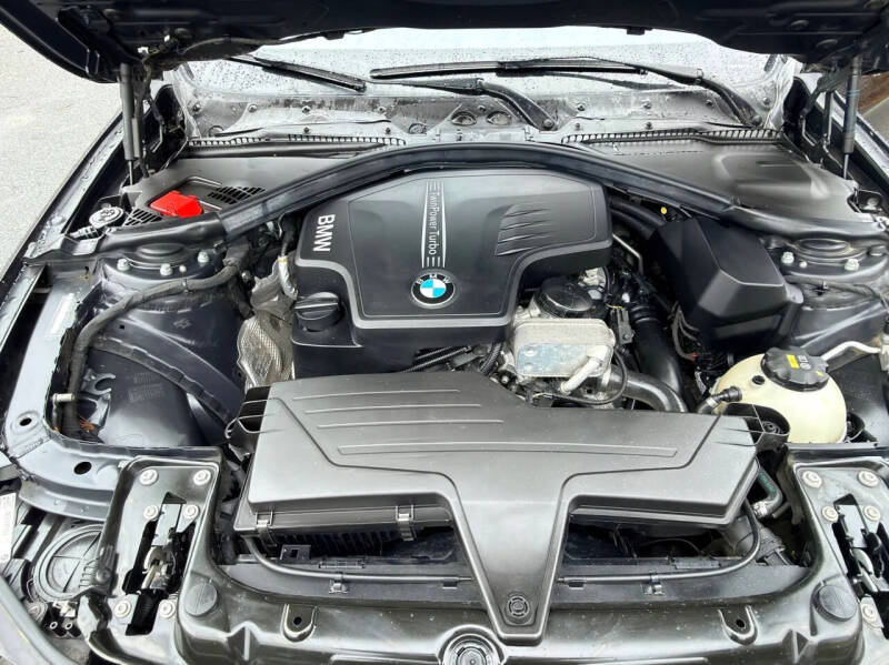 2015 BMW 3 Series 328i xDrive