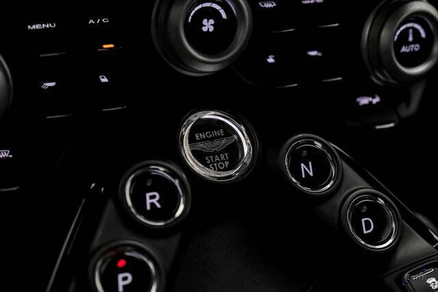 2020 Aston Martin Vantage