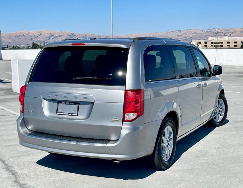 2019 Dodge Grand Caravan SXT photo 7