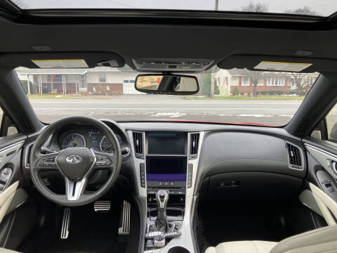 2017 Infiniti Q60 Red Sport 400