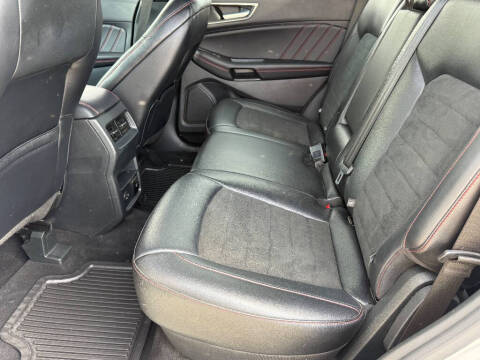 2022 Ford Edge ST-Line