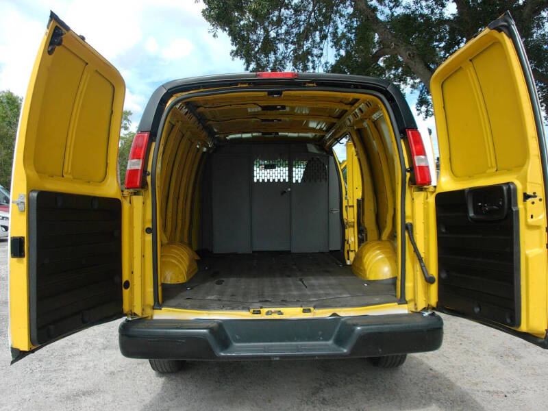 2020 Chevrolet Express 2500