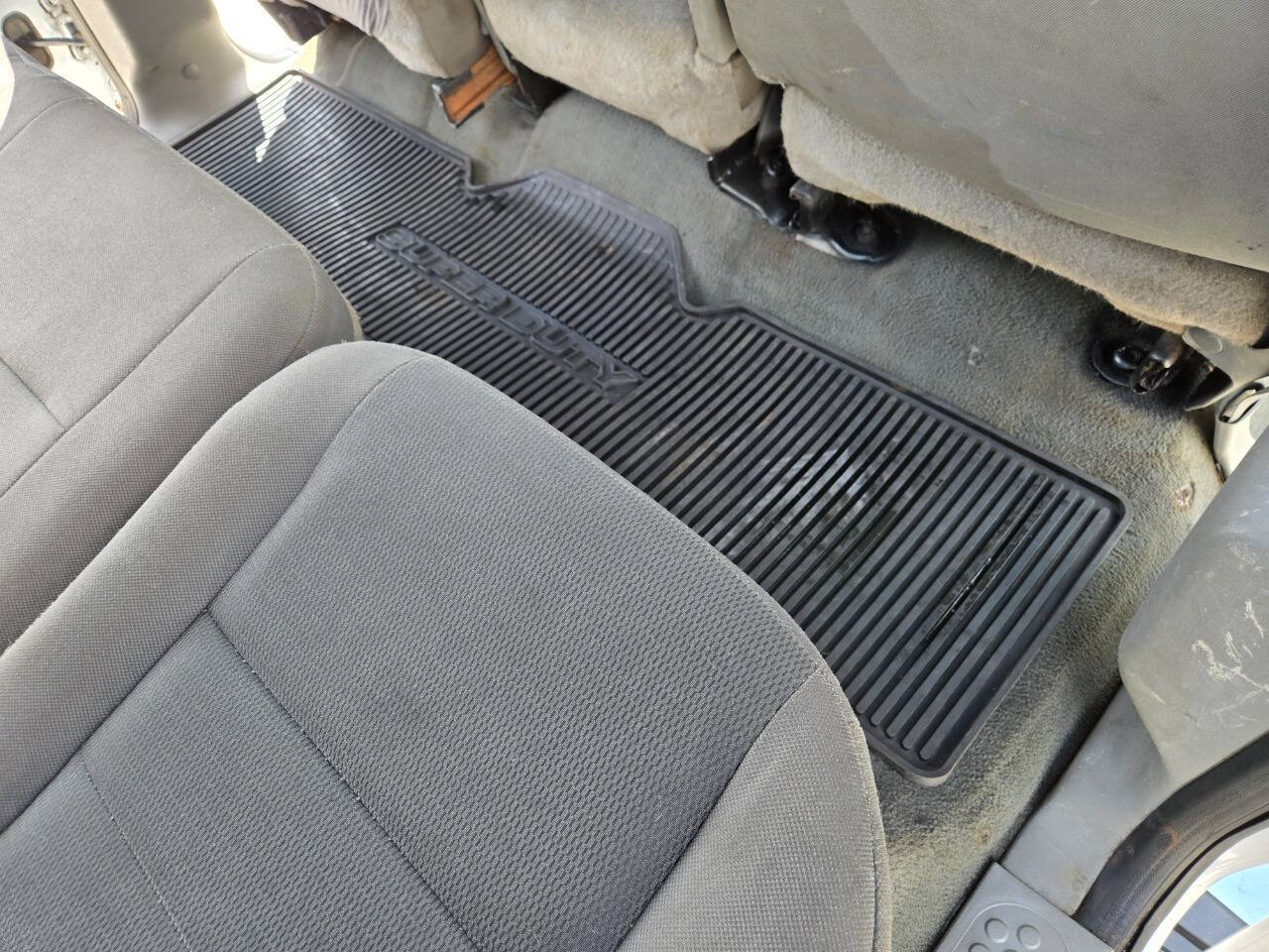 2004 Ford F-550 Super Duty 65