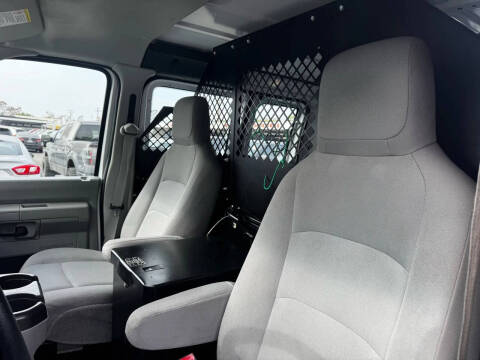 2014 Ford E-Series E-150
