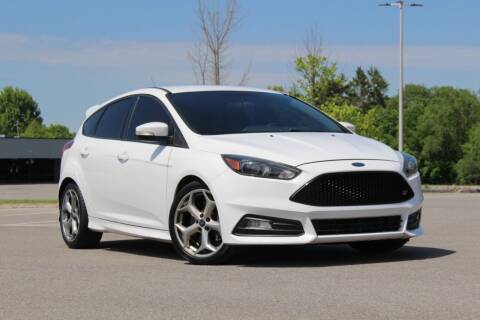2015 Ford Focus for sale at BlueSky Motors LLC in Maryville TN