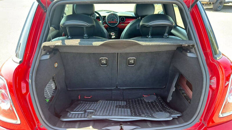 2011 MINI Cooper John Cooper Works