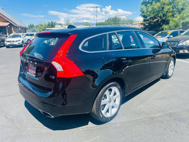 2017 Volvo V60 T5 Premier