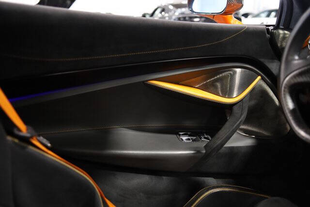 2019 McLaren 720S Performance