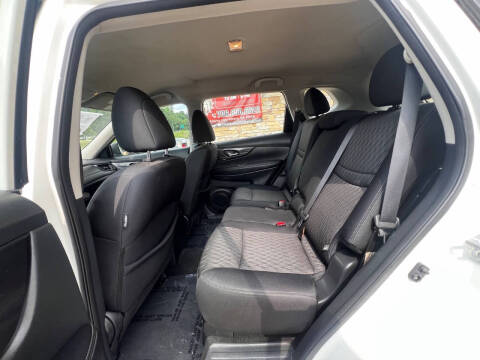 2017 Nissan Rogue S