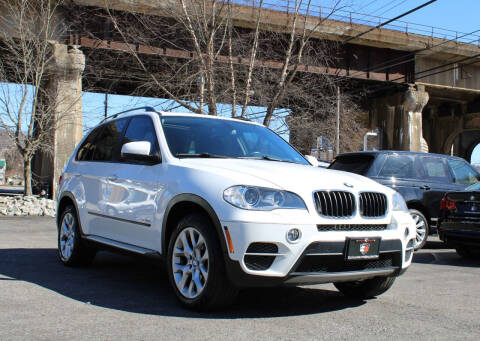 2012 BMW X5 for sale at Cutuly Auto Sales in Pittsburgh PA