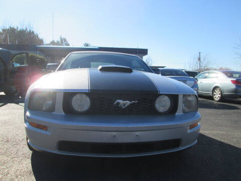2006 Ford Mustang for sale at Olde Mill Motors in Angier NC