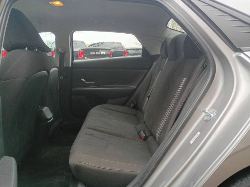 2023 Hyundai Elantra