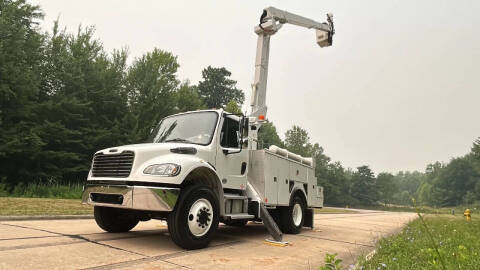 2020 Freightliner M2 106
