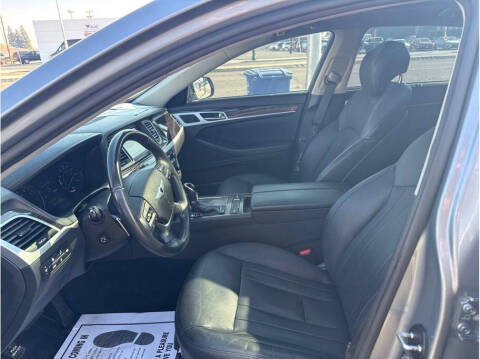 2015 Hyundai Genesis