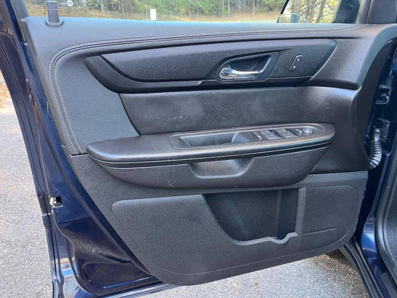 2016 GMC Acadia SLE-2