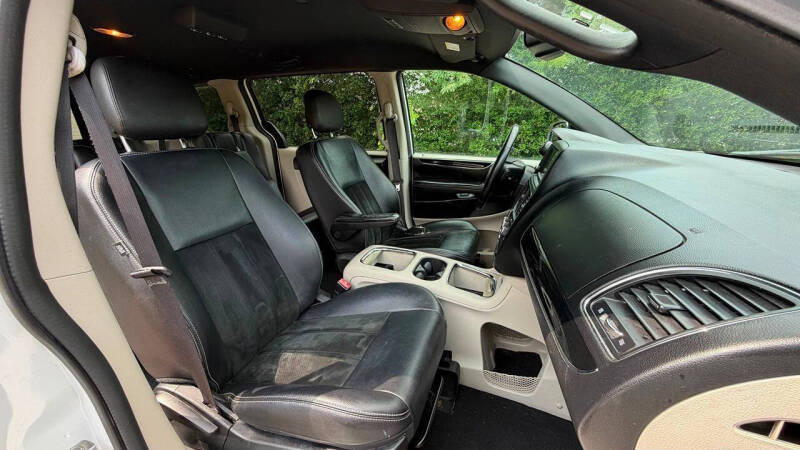 2017 Dodge Grand Caravan SXT