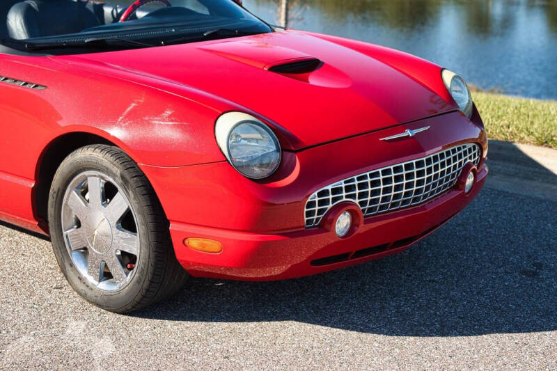 2003 Ford Thunderbird