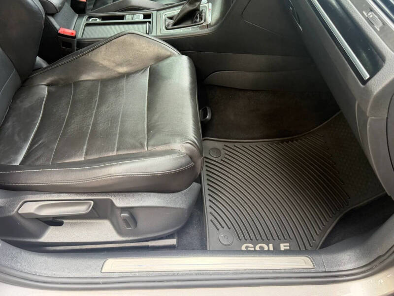 2016 Volkswagen Golf R