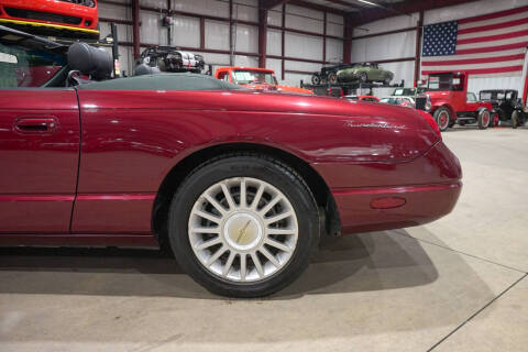 2004 Ford Thunderbird Deluxe
