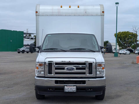 2024 Ford E-Series
