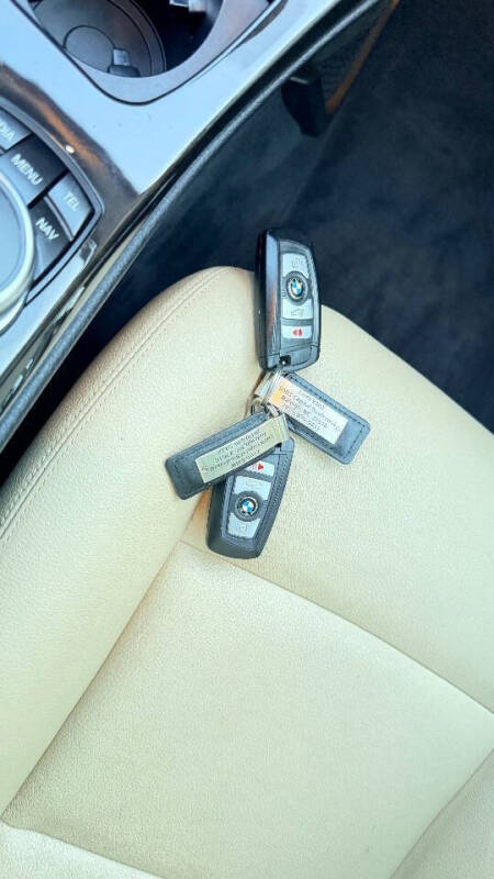 2016 BMW 5 Series 528i