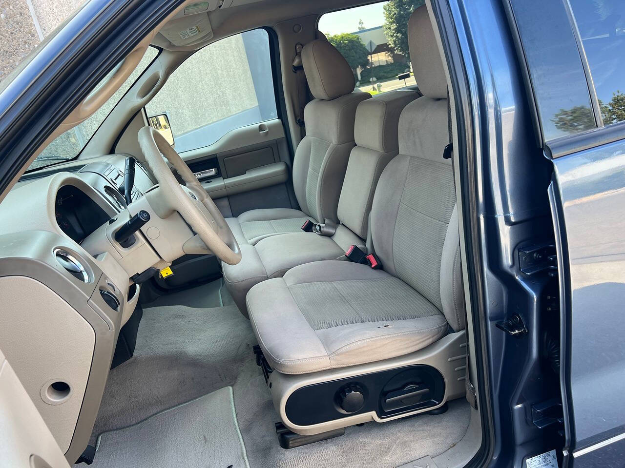 2004 Ford F-150 for sale at ZRV AUTO INC in Brea, CA