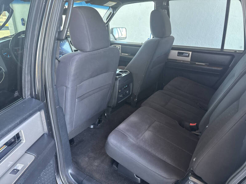 2015 Ford Expedition EL XLT
