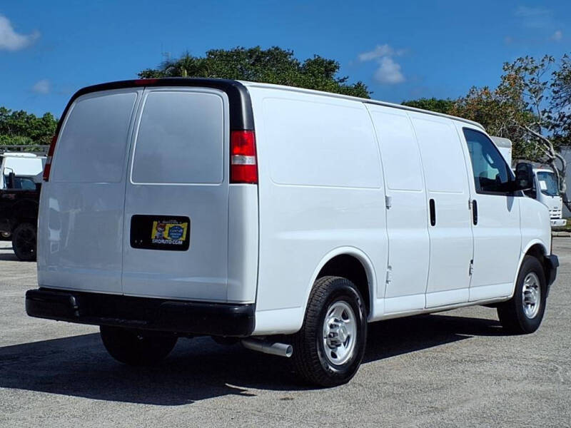 2020 Chevrolet Express 2500