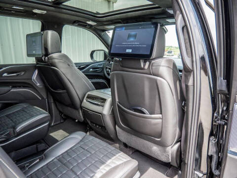 2023 Cadillac Escalade-V