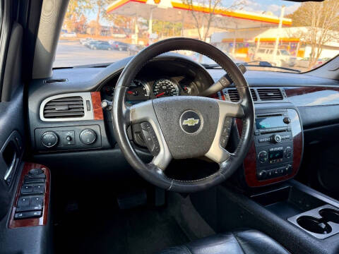 2012 Chevrolet Suburban LT
