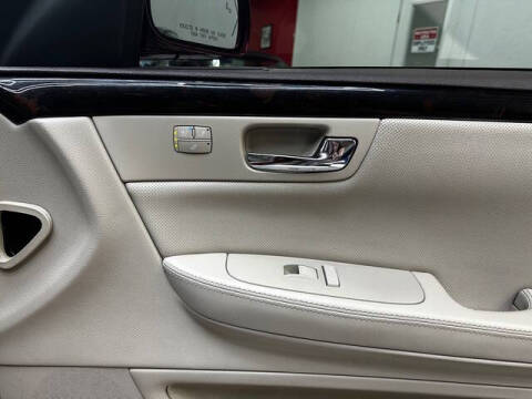2011 Cadillac DTS Premium Collection