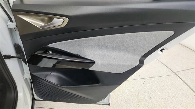 2023 Volkswagen ID.4 Standard