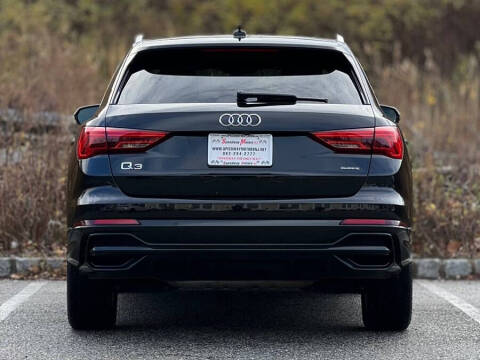 2021 Audi Q3 quattro S line Premium 45 TFSI