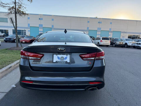 2018 Kia Optima S