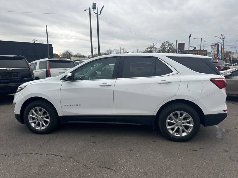 2021 Chevrolet Equinox LT photo 5