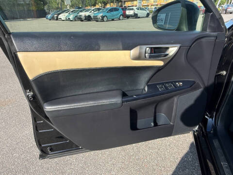 2014 Lexus CT 200h