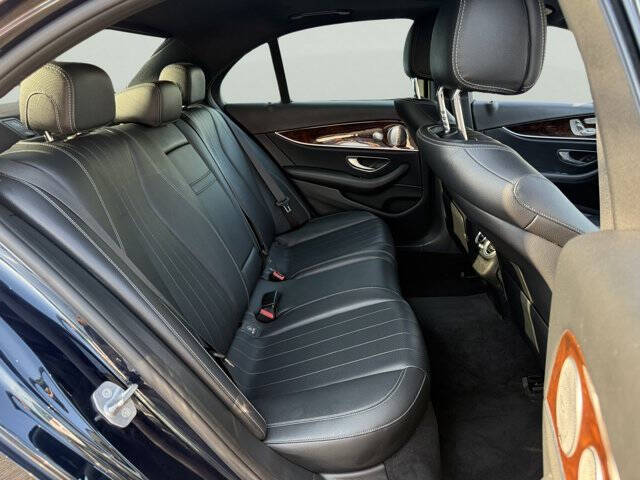 2017 Mercedes-Benz E-Class E 300 4MATIC
