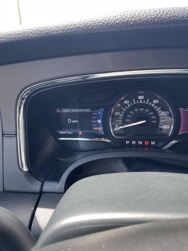 2017 Lincoln Navigator Select