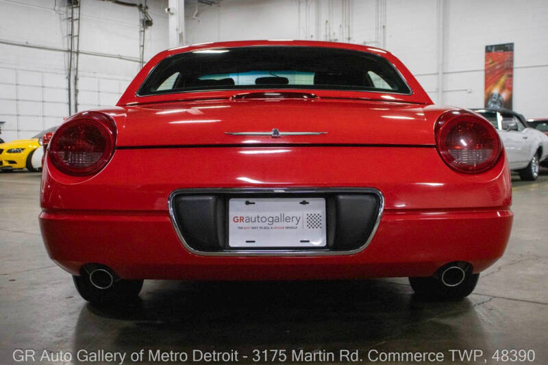 2002 Ford Thunderbird Deluxe