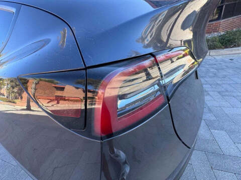 2024 Tesla Model Y Performance