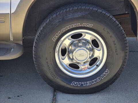 2000 Ford Excursion Limited