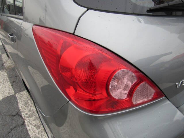 2007 Nissan Versa 1.8 S