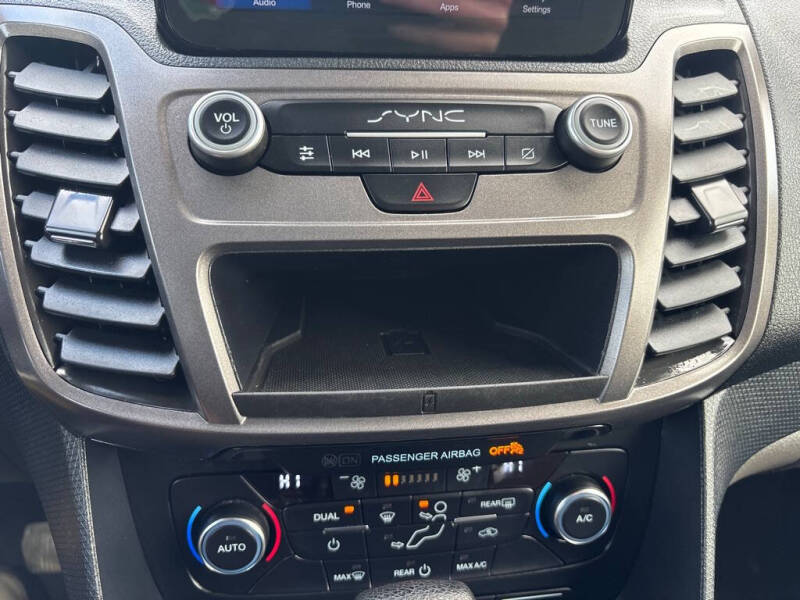 2020 Ford Transit Connect XLT