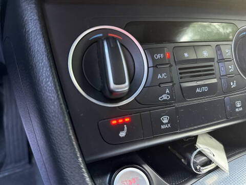 2016 Audi Q3 2.0T quattro Prestige