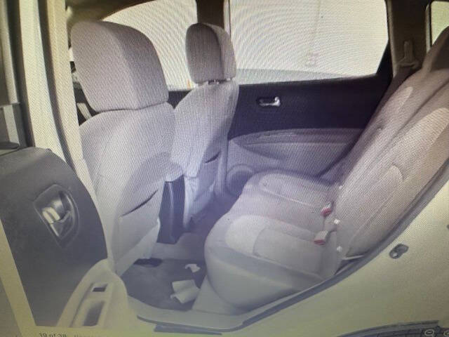 2011 Nissan Rogue SV