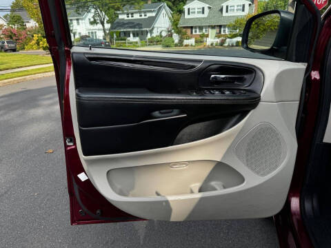 2016 Dodge Grand Caravan SE Plus