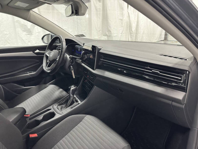 2025 Volkswagen Jetta S