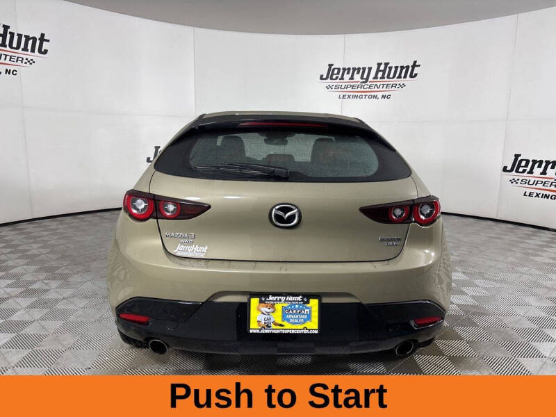 2024 Mazda Mazda3 Hatchback 2.5 Carbon Turbo