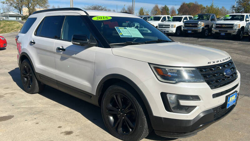 2016 Ford Explorer Sport